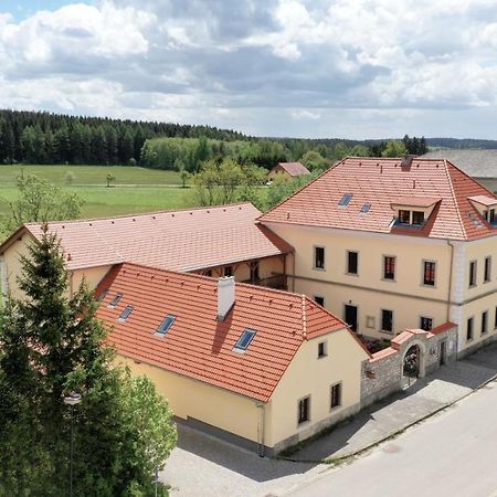 Penzion Hurky Nová Bystřice Zewnętrze zdjęcie