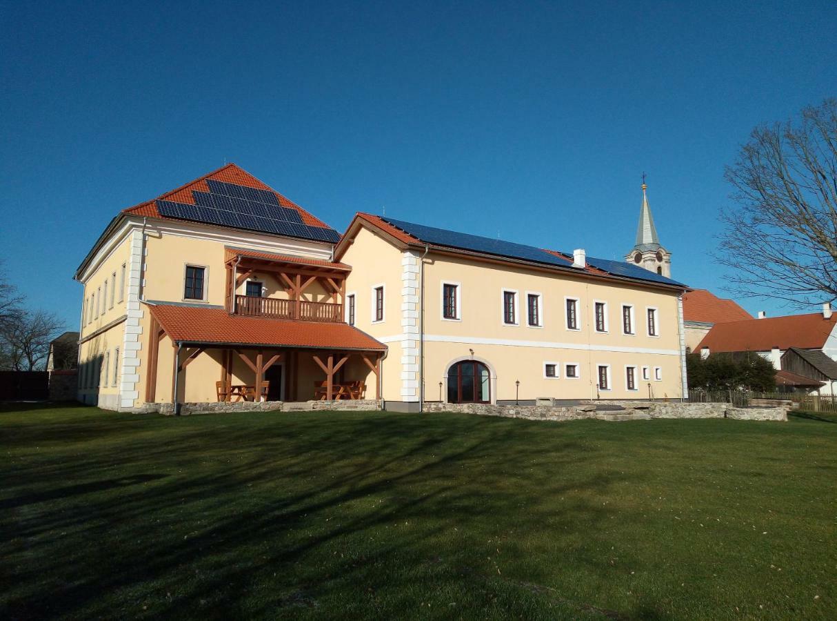 Penzion Hurky Nová Bystřice Zewnętrze zdjęcie