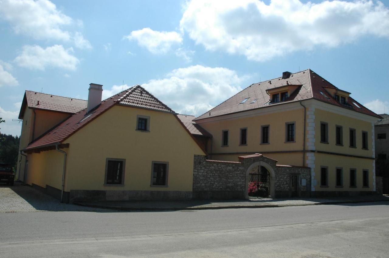 Penzion Hurky Nová Bystřice Zewnętrze zdjęcie